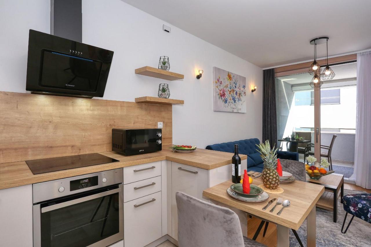 Apartments Luna With Free Parking ซาดาร์ ภายนอก รูปภาพ