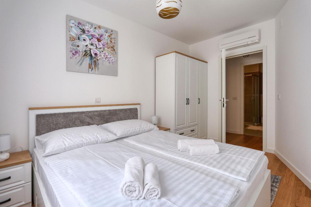 Apartments Luna With Free Parking ซาดาร์ ภายนอก รูปภาพ