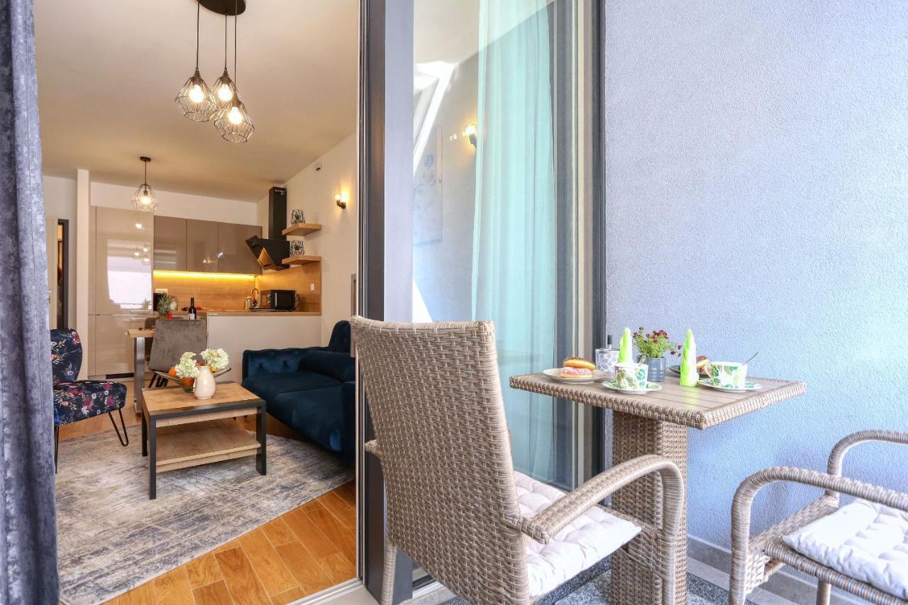 Apartments Luna With Free Parking ซาดาร์ ภายนอก รูปภาพ